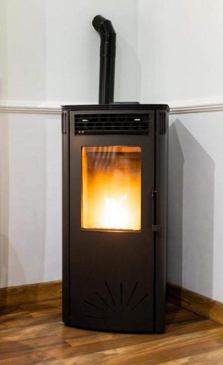 Po&ecirc;le &agrave; granul&eacute;s ou mixte pellets-bois, quel choix pour votre maison &agrave; Creutzwald ?